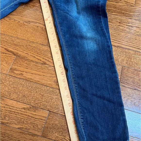 2 Youth Dark wash true religion jeans - Picture 4 of 9